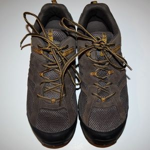 Columbia Shoes - Columbia Mens Redmon Omni-Tech Lite Shoe Columbia Shoes - Columbia Mens Redmon Omni-Tech Lite Shoe